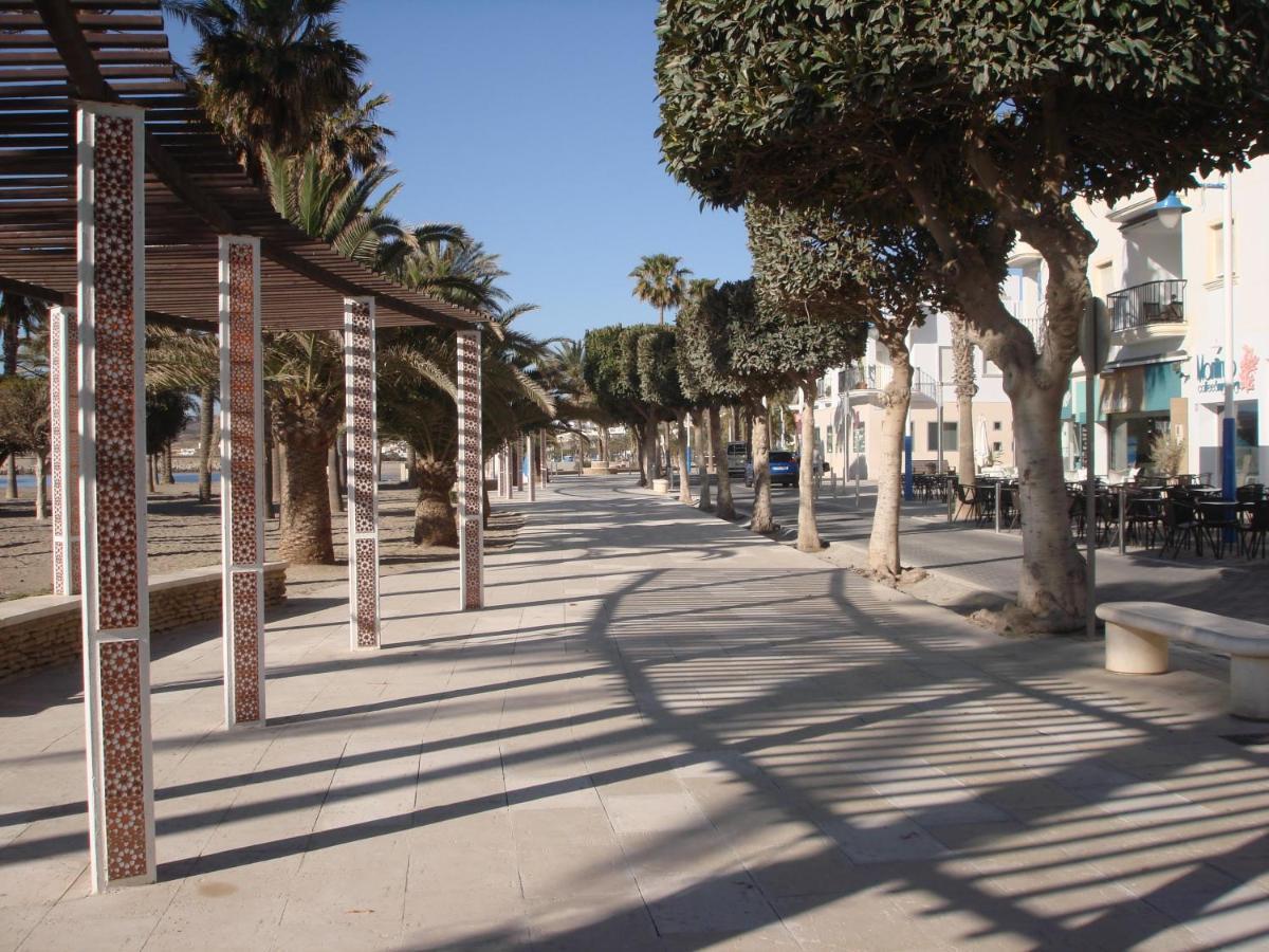 Pension Sol Y Playa Carboneras Buitenkant foto