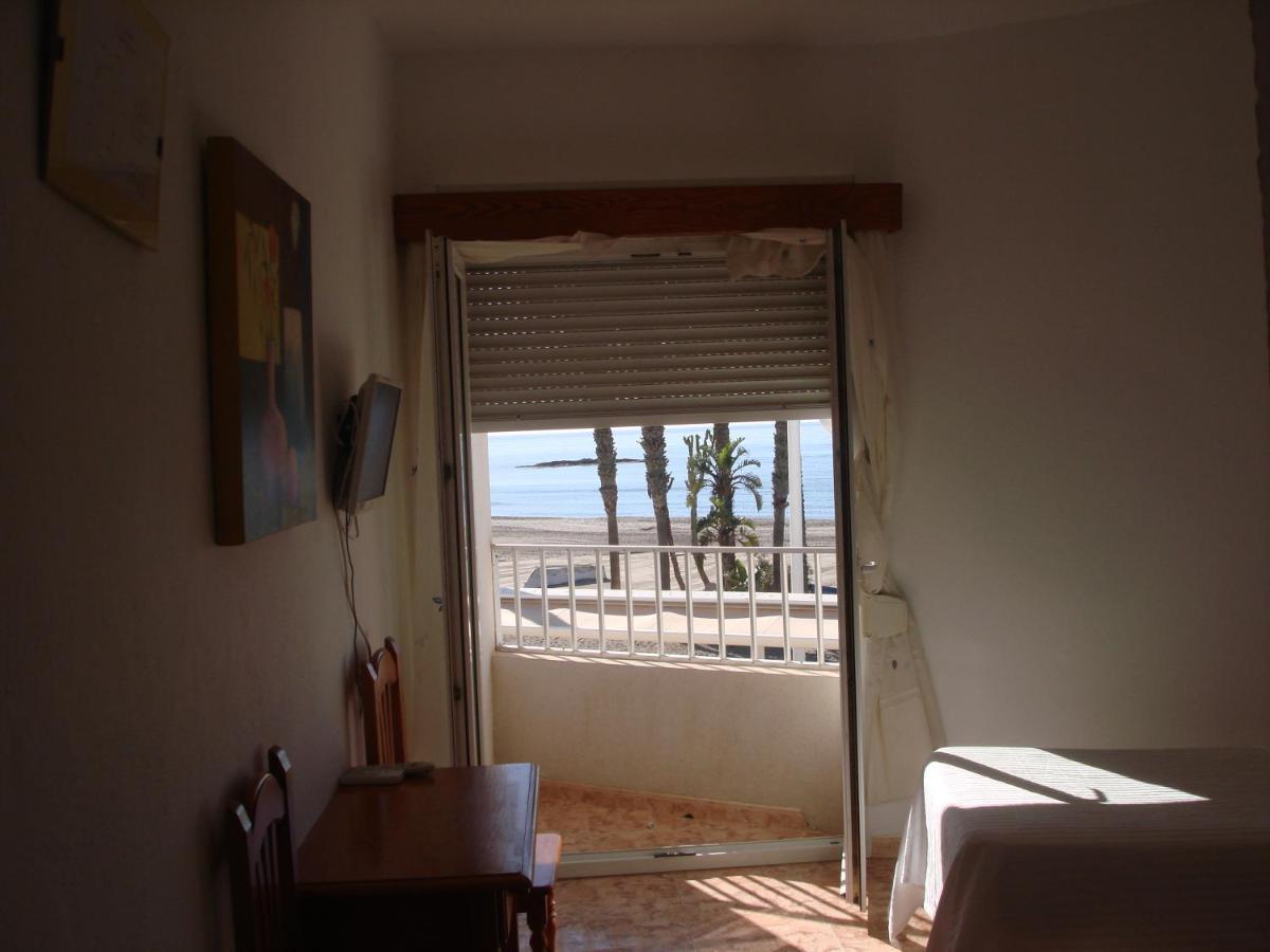 Pension Sol Y Playa Carboneras Buitenkant foto