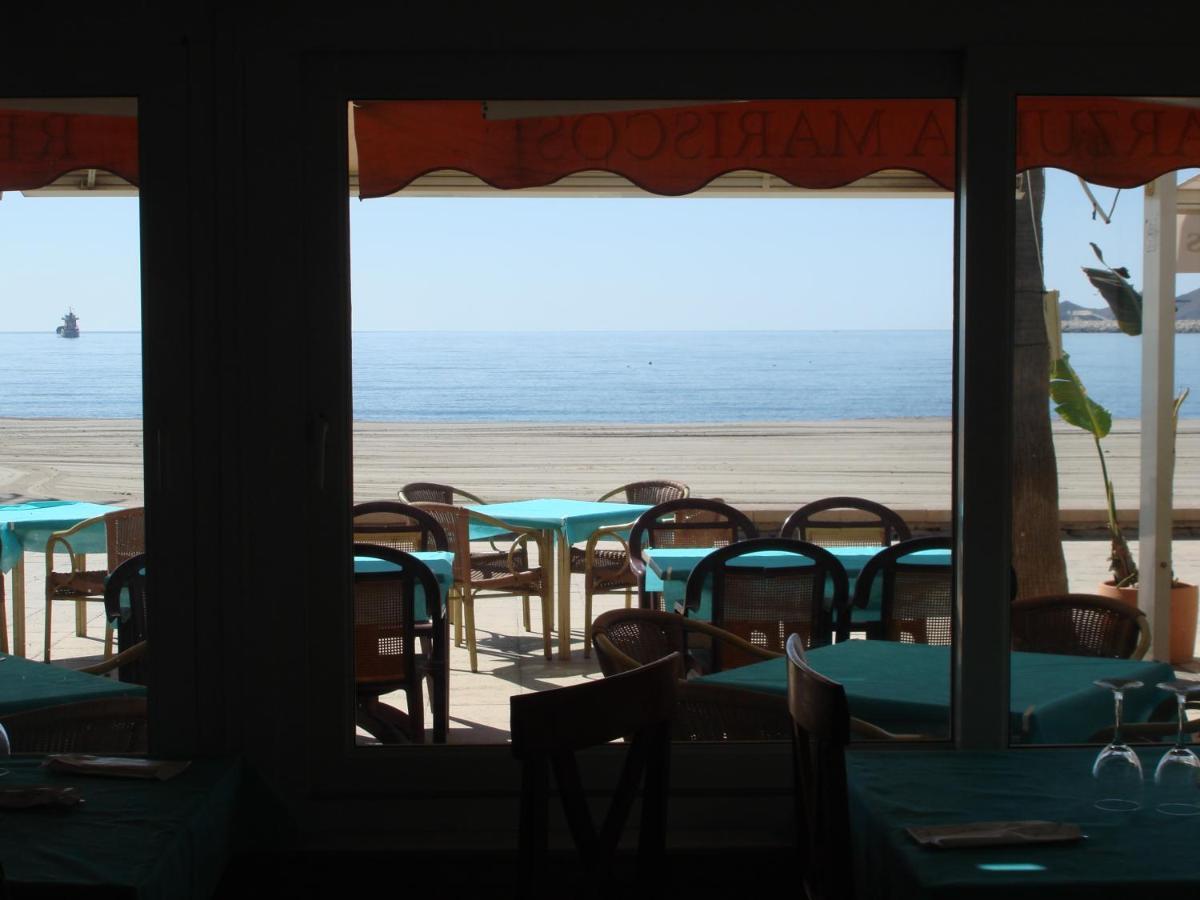 Pension Sol Y Playa Carboneras Buitenkant foto