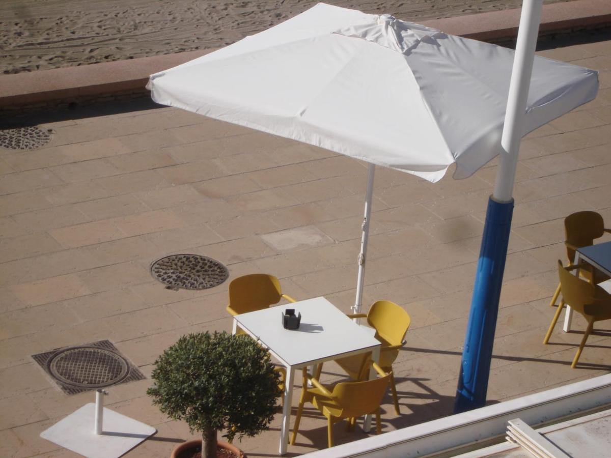 Pension Sol Y Playa Carboneras Buitenkant foto